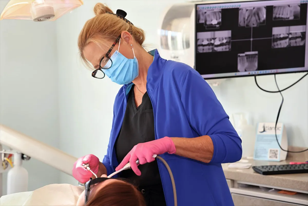 Invisalign & Clear Aligner Orthodontics